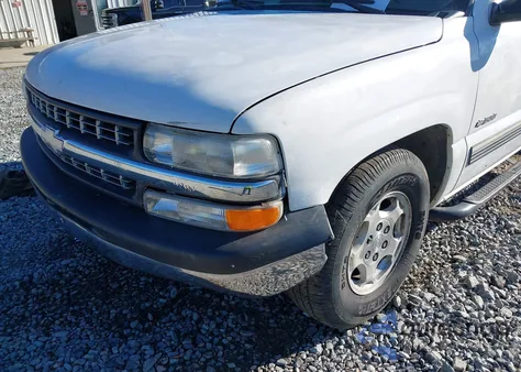 2002 Chevrolet Silverado 1500 Ls z USA, uszkodzony, nr VIN 2GCEC19T421254608